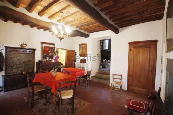 casa indipendente in vendita a Larciano
