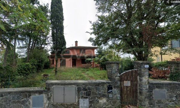 casa indipendente in vendita a Larciano