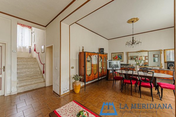 casa indipendente in vendita a Larciano