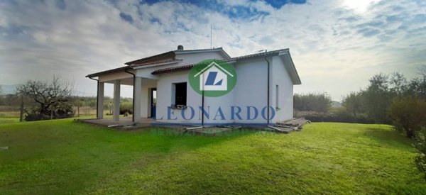 appartamento in vendita a Larciano in zona Biccimurri