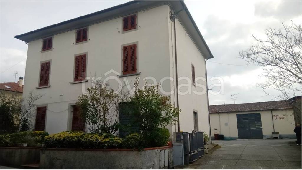 casa indipendente in vendita a Larciano