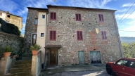 casa indipendente in vendita a Larciano in zona Cecina