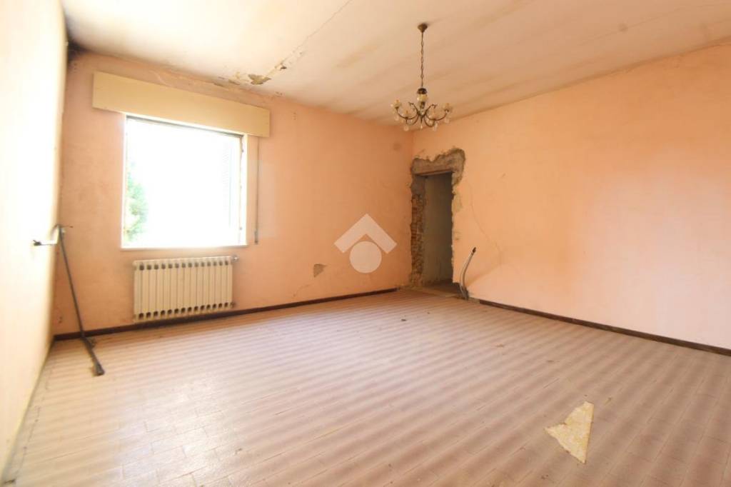 casa indipendente in vendita a Larciano in zona Biccimurri