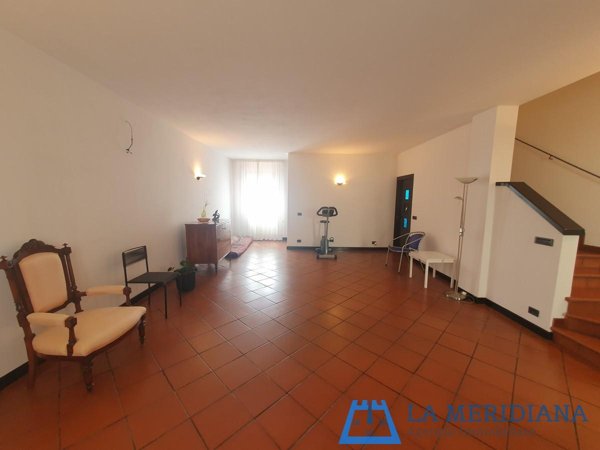 casa indipendente in vendita a Larciano