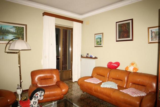 casa indipendente in vendita a Larciano