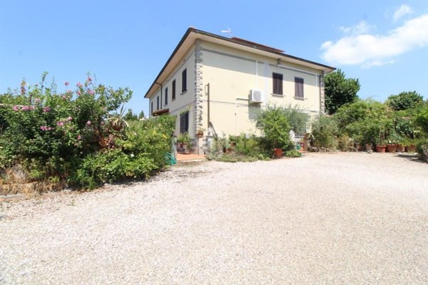 appartamento in vendita a Larciano