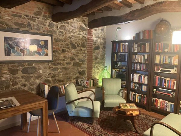 casa indipendente in vendita a Larciano in zona Cecina