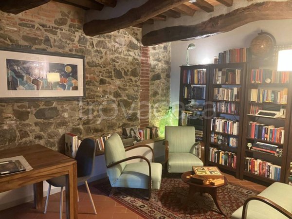 casa indipendente in vendita a Larciano in zona Cecina