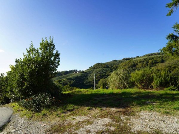 casa indipendente in vendita a Larciano