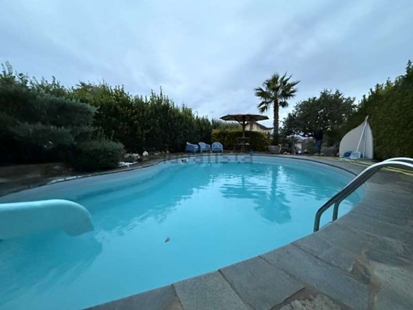 casa indipendente in vendita a Larciano