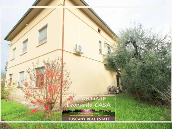 casa indipendente in vendita a Larciano