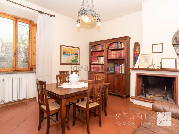 casa indipendente in vendita a Larciano