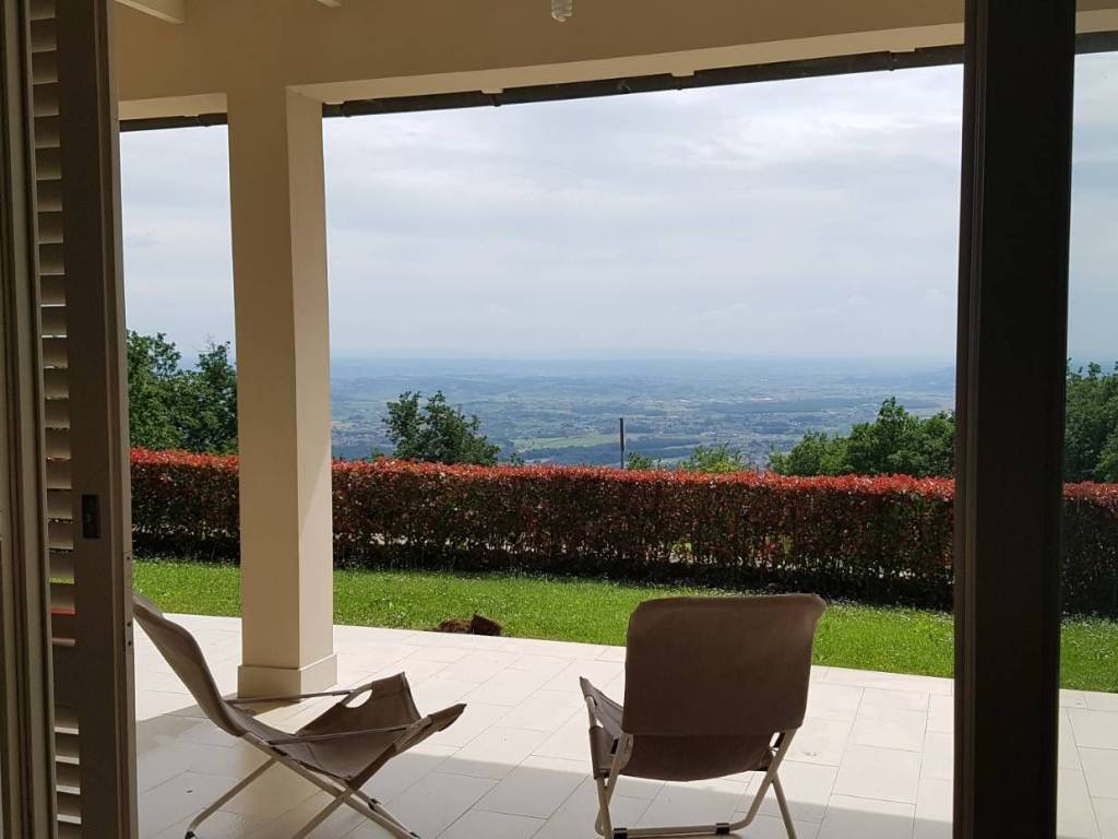 casa indipendente in vendita a Larciano