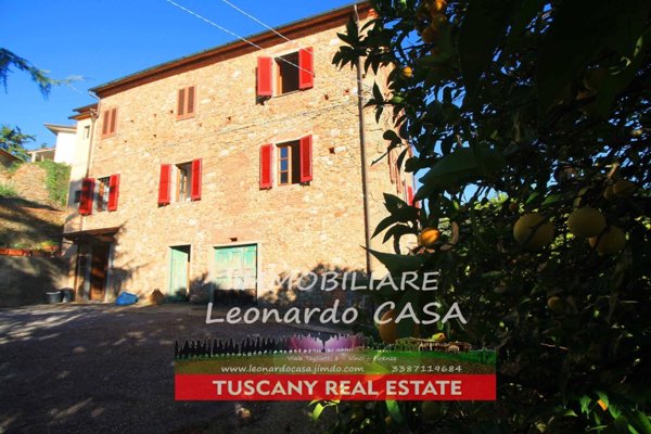 casa indipendente in vendita a Larciano