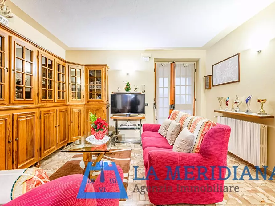 casa indipendente in vendita a Larciano