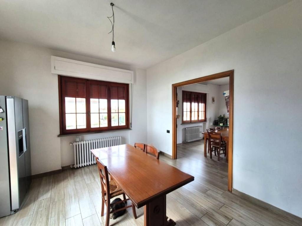 casa indipendente in vendita a Larciano