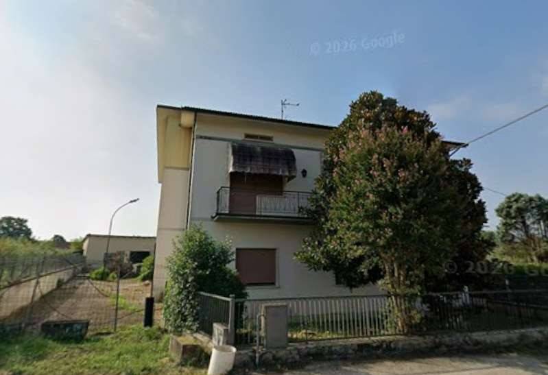 casa indipendente in vendita a Larciano