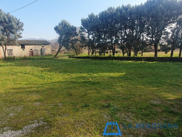 casa indipendente in vendita a Larciano
