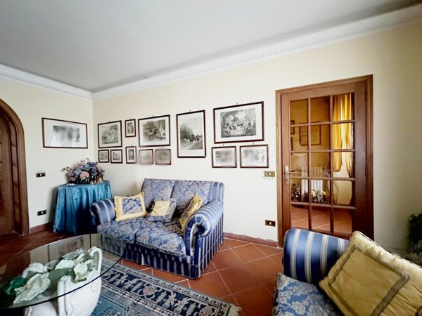casa indipendente in vendita a Larciano in zona Biccimurri