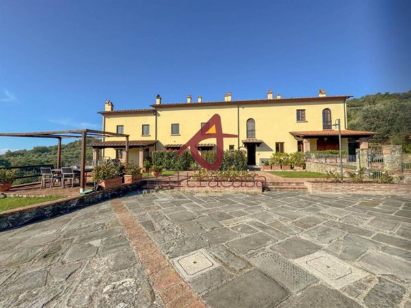 casa indipendente in vendita a Larciano