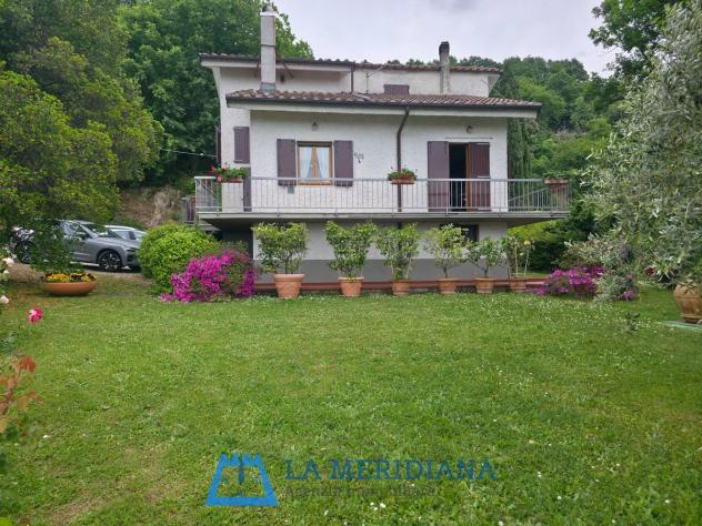 casa indipendente in vendita a Larciano