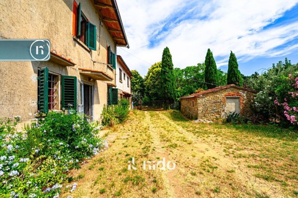 casa indipendente in vendita a Larciano