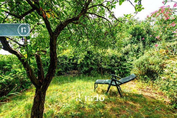 casa indipendente in vendita a Larciano