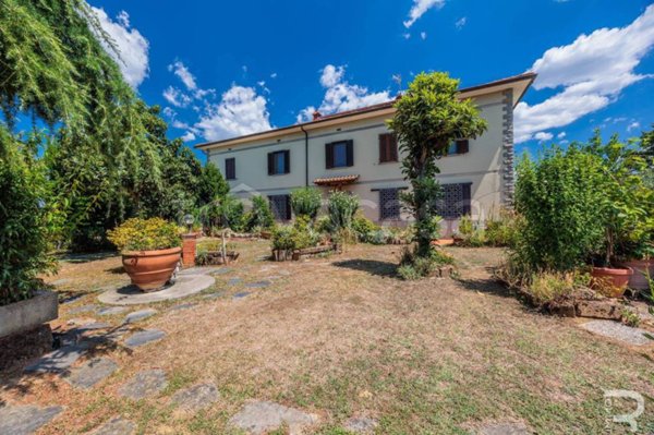 casa indipendente in vendita a Larciano in zona Castelmartini