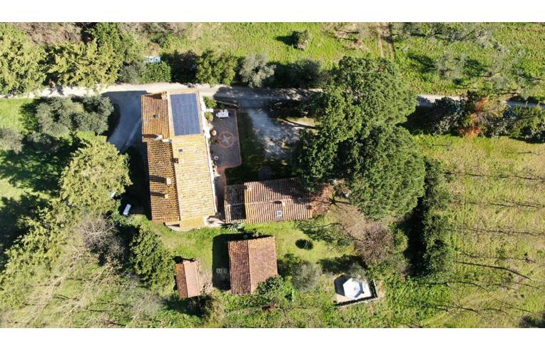 casa indipendente in vendita a Larciano