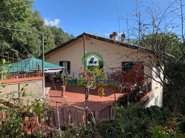 casa indipendente in vendita a Marliana in zona Panicagliora