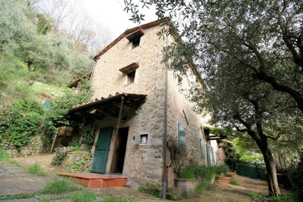casa indipendente in vendita a Marliana