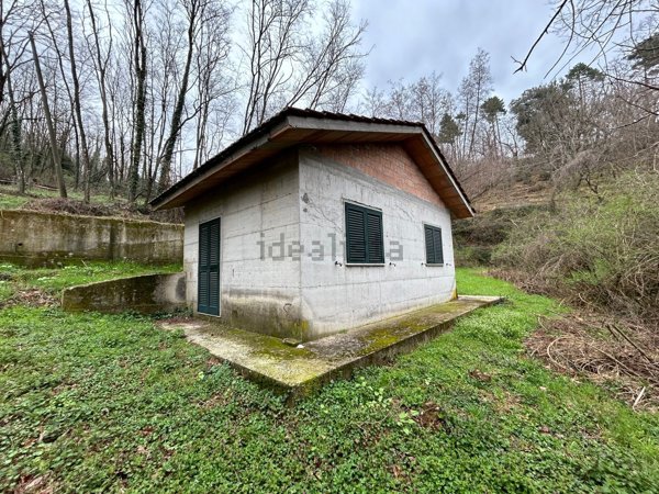 appartamento in vendita a Marliana in zona Momigno