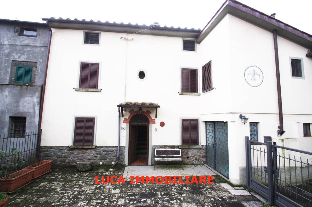 casa indipendente in vendita a Marliana
