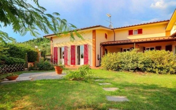 casa indipendente in vendita a Marliana