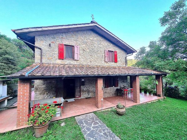 casa indipendente in vendita a Marliana