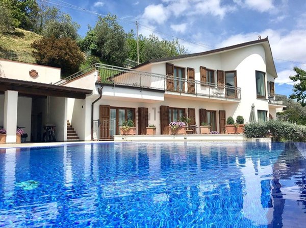 casa indipendente in vendita a Marliana