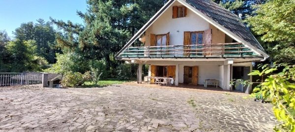 casa indipendente in vendita a Marliana in zona Avaglio