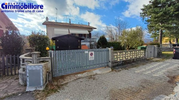 casa indipendente in vendita a Marliana in zona Panicagliora