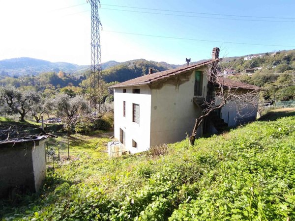 casa indipendente in vendita a Marliana in zona Giampierone
