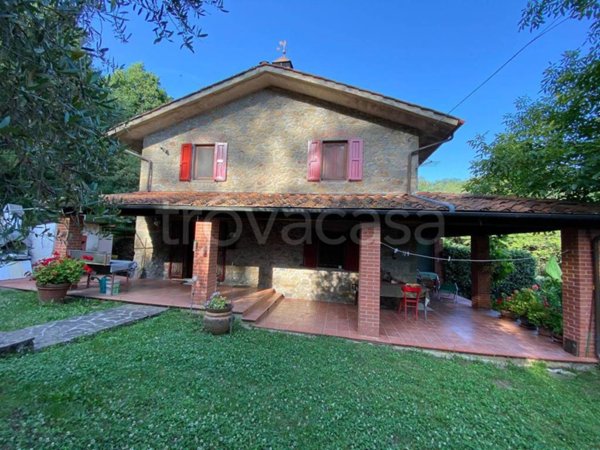 casa indipendente in vendita a Marliana in zona Casore del Monte