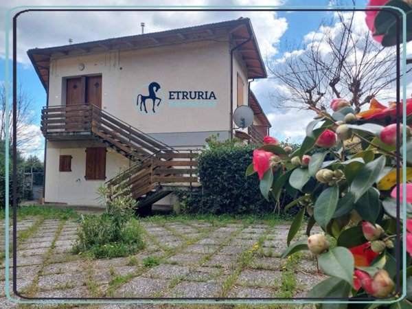 casa indipendente in vendita a Marliana in zona Momigno