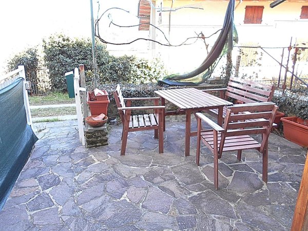 appartamento in vendita a Marliana in zona Momigno