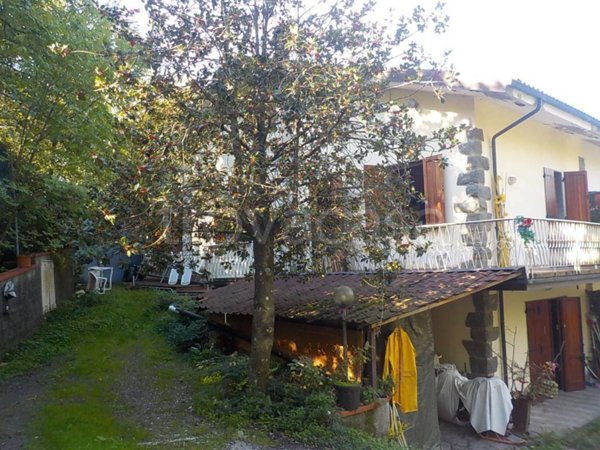 casa indipendente in vendita a Marliana