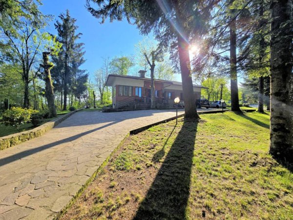casa indipendente in vendita a Marliana in zona Femminamorta