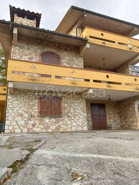 casa indipendente in vendita a Marliana