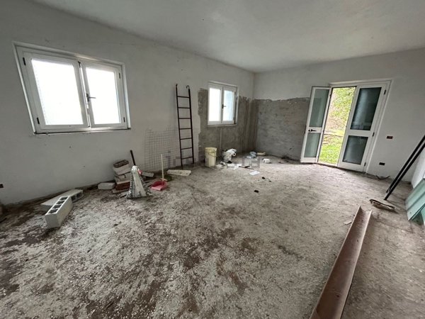 appartamento in vendita a Marliana in zona Momigno