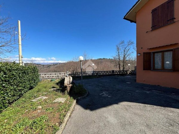casa indipendente in vendita a Marliana in zona Panicagliora