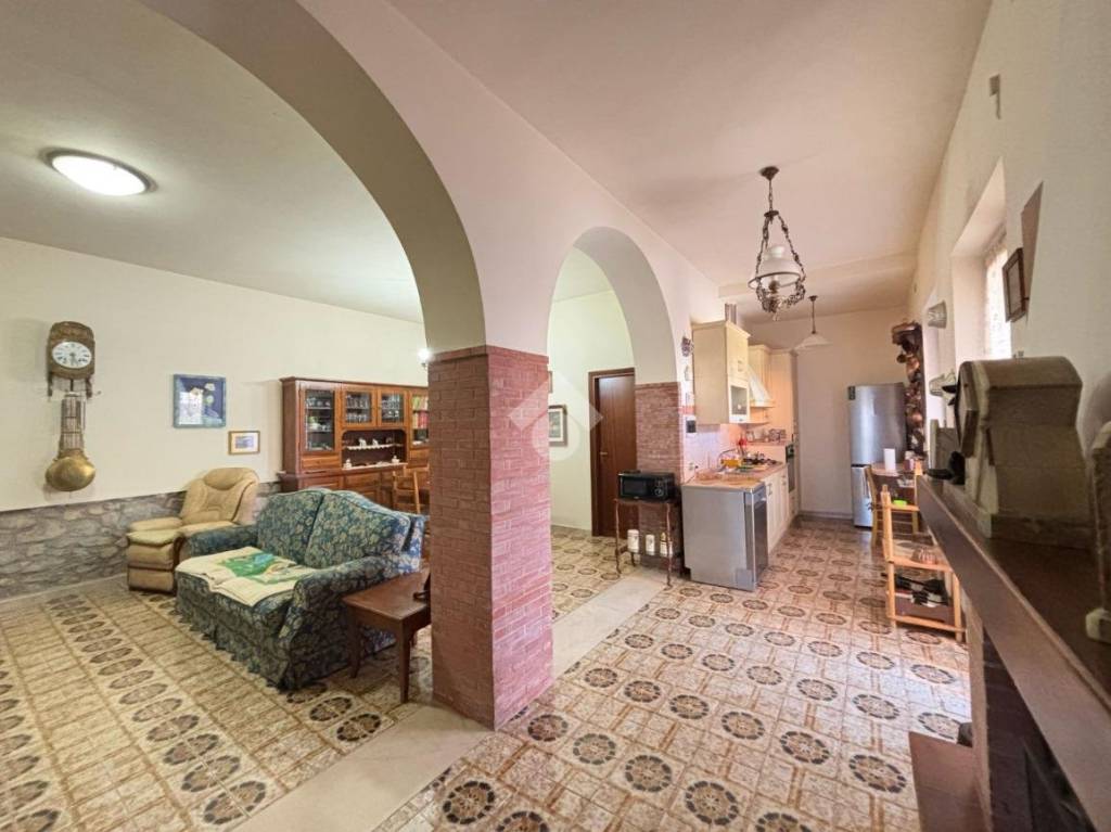 casa indipendente in vendita a Marliana in zona Panicagliora