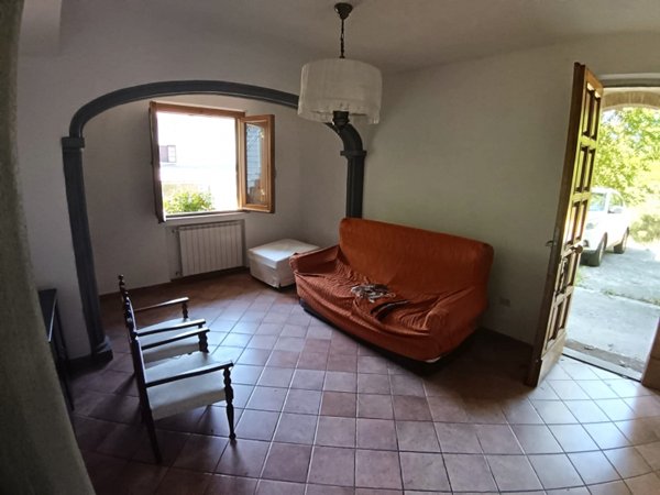 casa indipendente in vendita a Marliana in zona Femminamorta