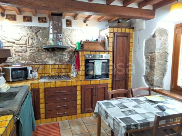 casa indipendente in vendita a Marliana in zona Fagno